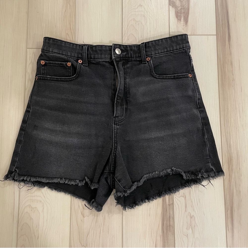 American Eagle Outfitters Black Jean Shorts Distressed Style